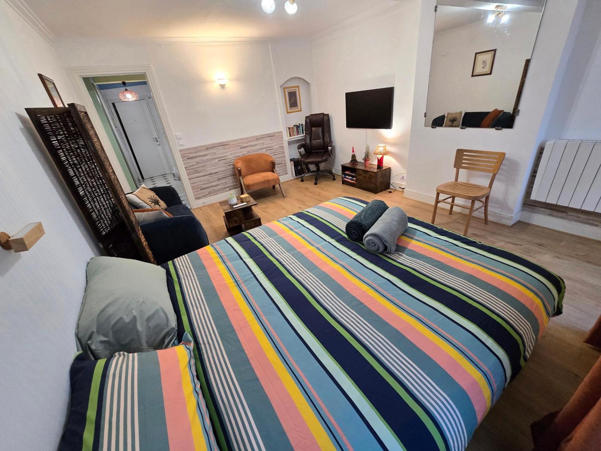 Appartamento Confortable Près Des Transports Parigi